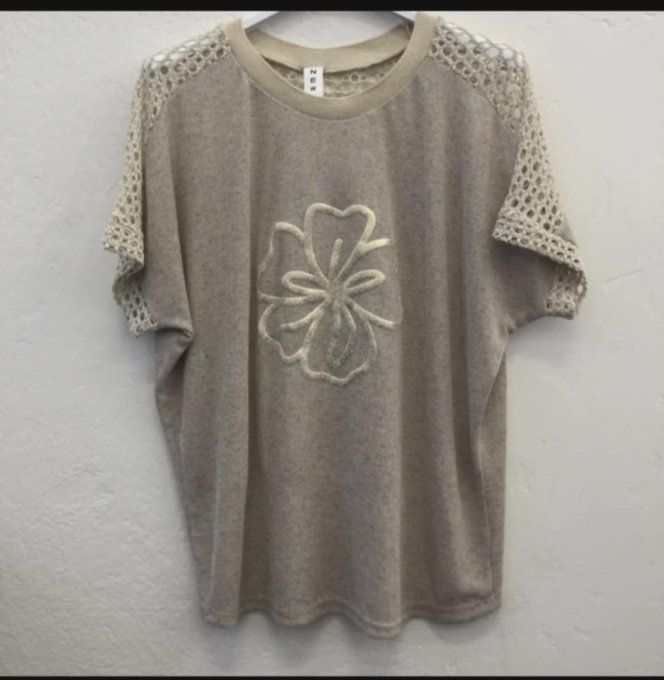 T-SHIRT FLORAL